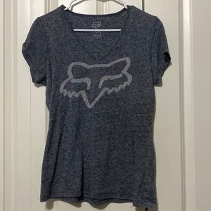 Gray medium fox t shirt